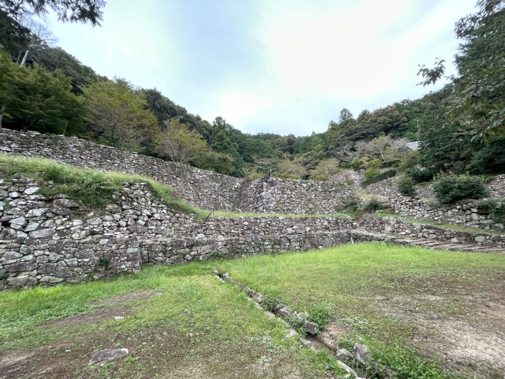 安土城の石垣