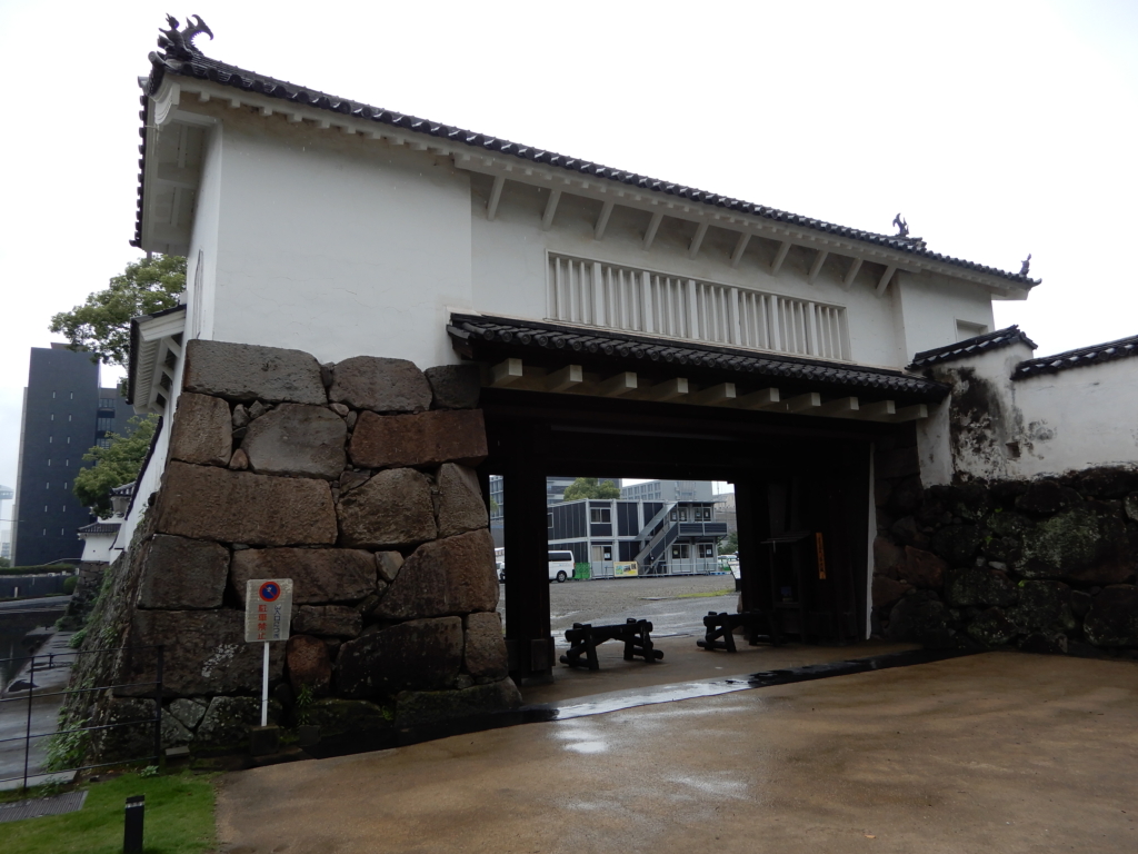 府内城の大手門
