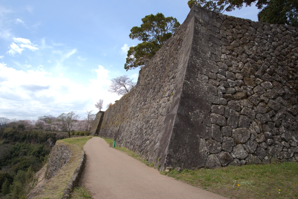 岡城の石垣