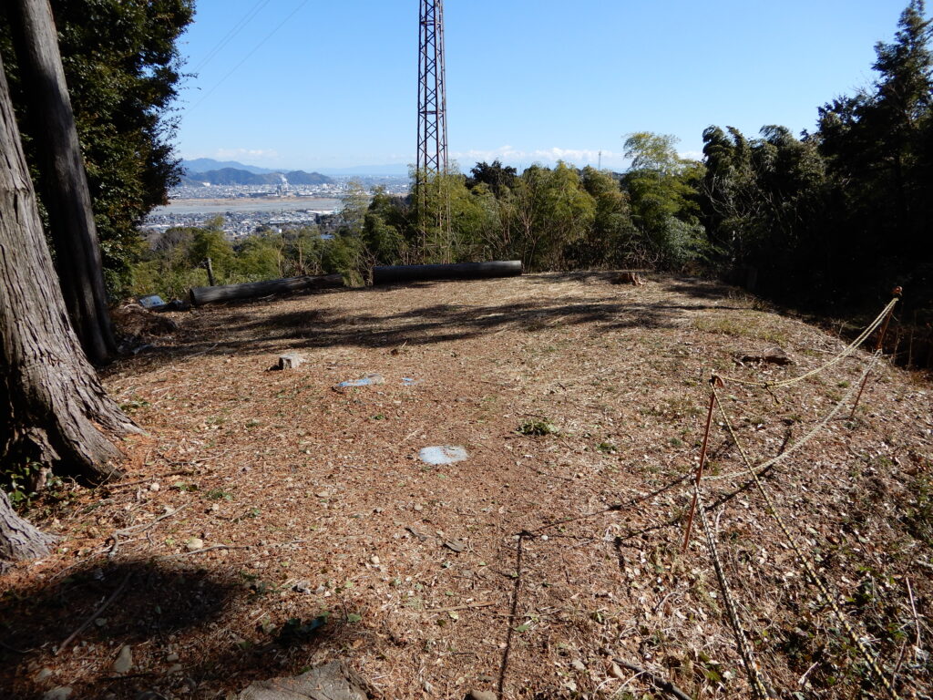 諏訪原城の馬出